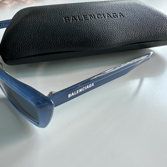 NWT Balenciaga BB0047S-004 - Picture 3 of 9